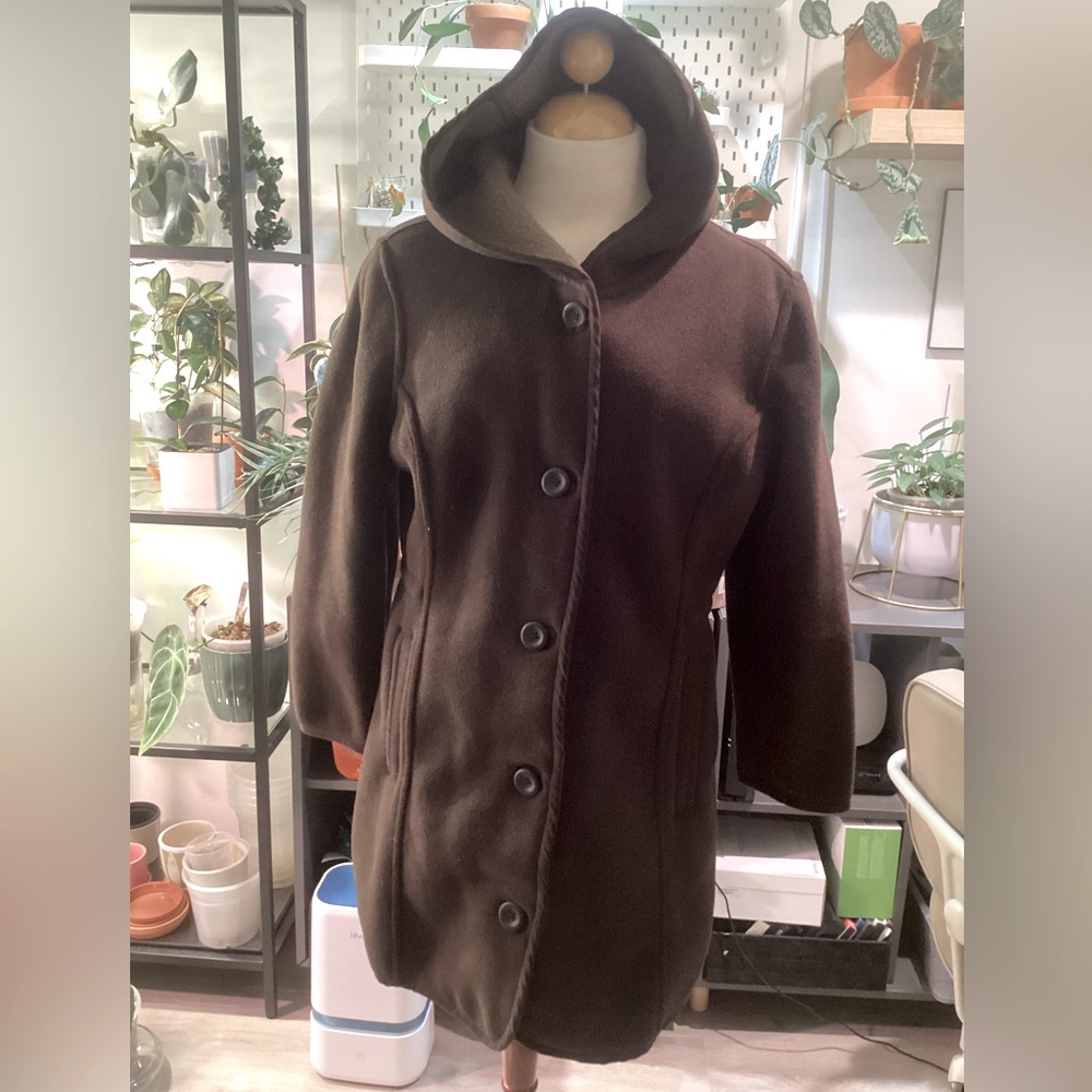 LL Bean Sherpa lined coat.Size Petite Medium.